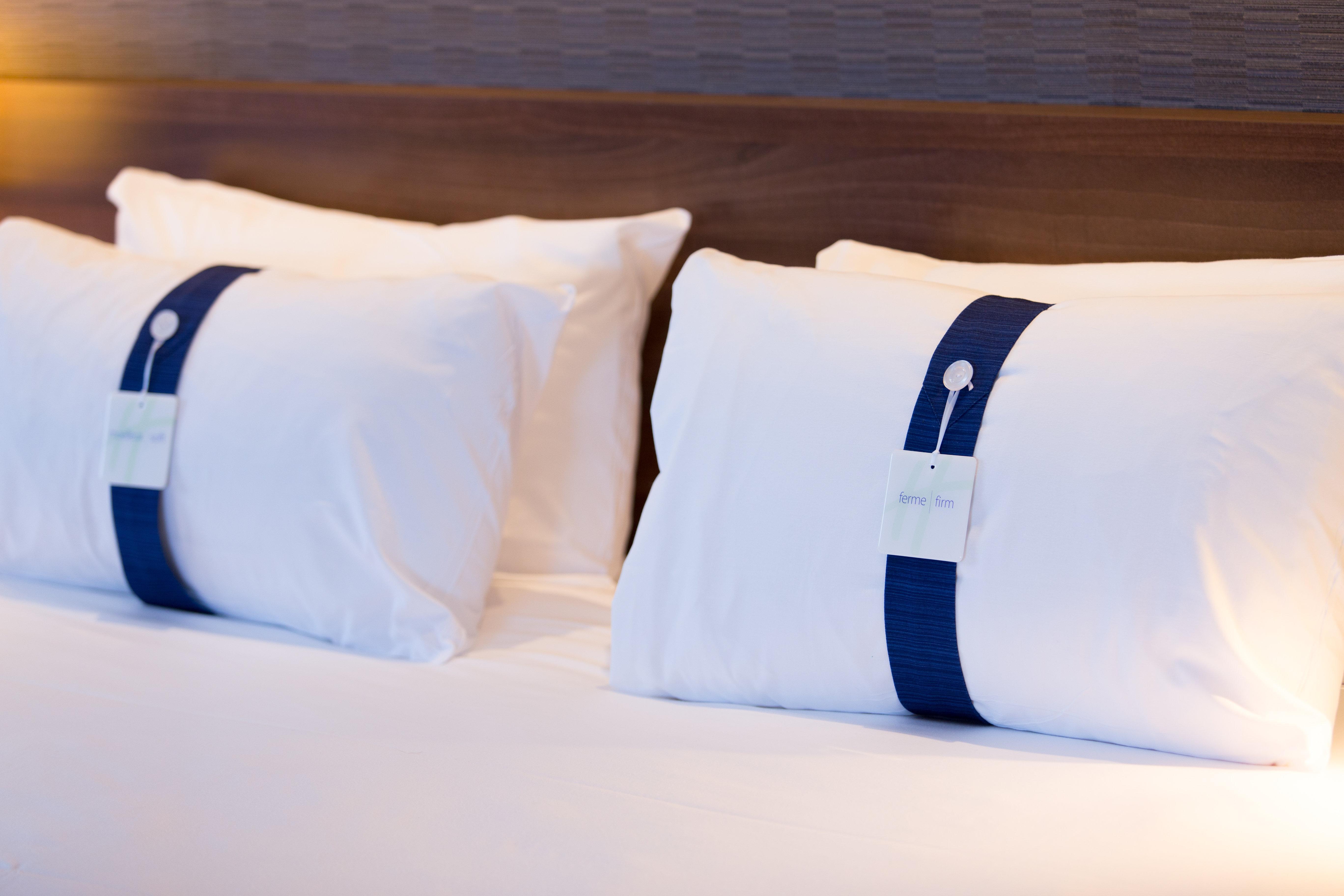 Holiday Inn Express Toulon - Est By Ihg Exterior foto